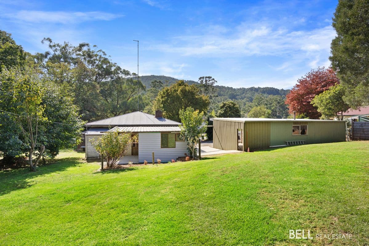 1098 Little Yarra Road