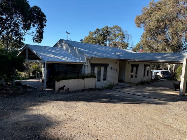 6 Thomson Street, Shelford