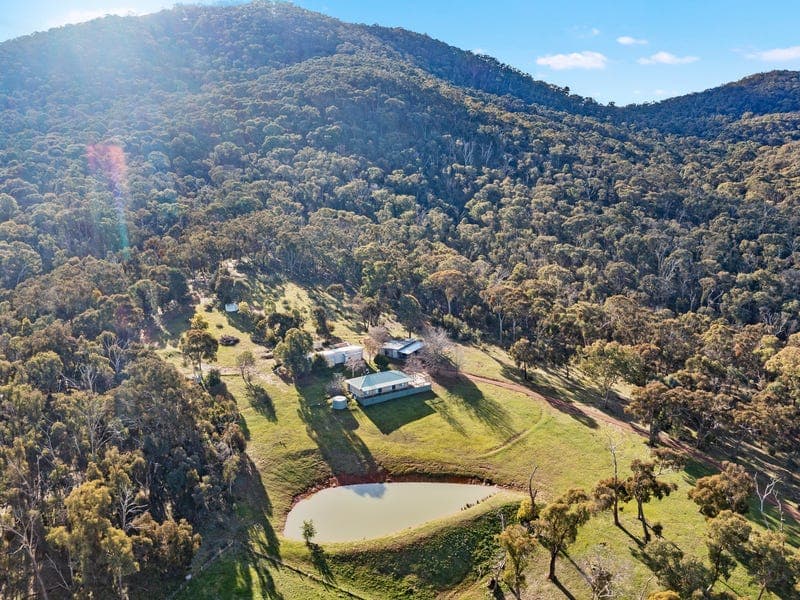 837 North Creek Road