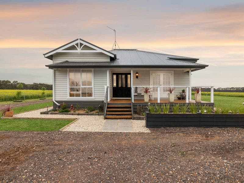 1089 Elaine-Mount Mercer Road, Cargerie