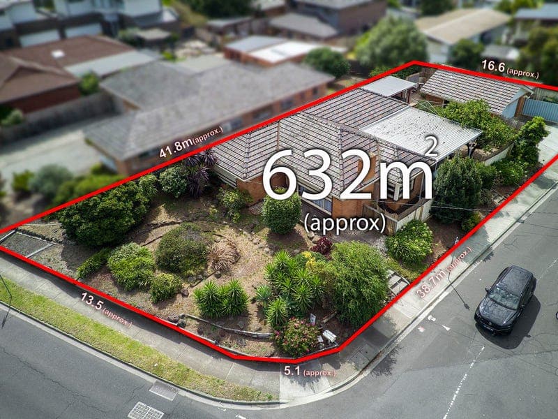 8 Canning Street, Avondale Heights