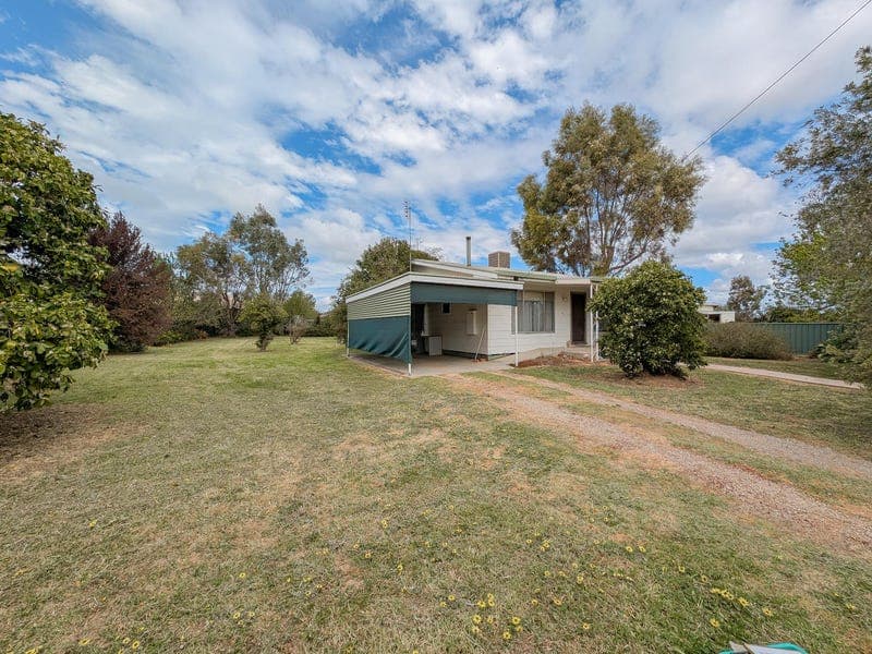 24 Bertoli Street, Boort