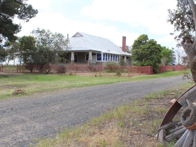 944 Gerang-Glenlee Road, Glenlee