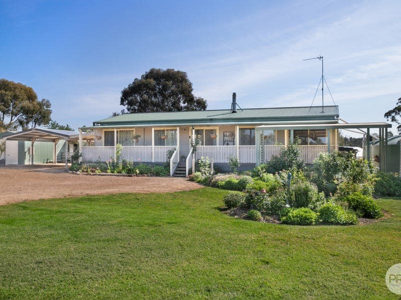 1566 Cape Clear-Rokewood Road, Cape Clear