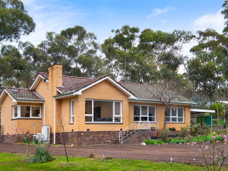 2581 Pyrenees Highway, Green Gully