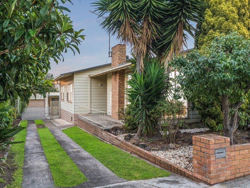 7 Cambra Road, Belmont