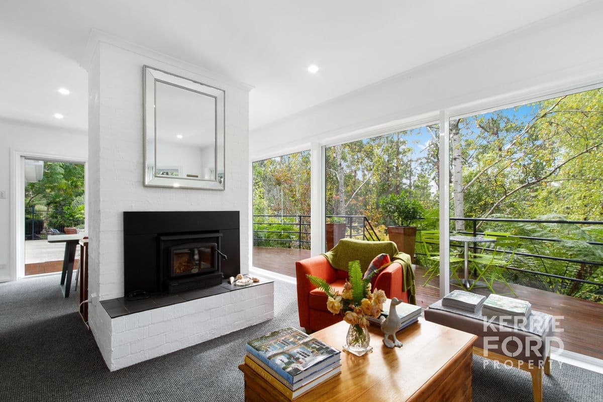 20 TEBB TERRACE