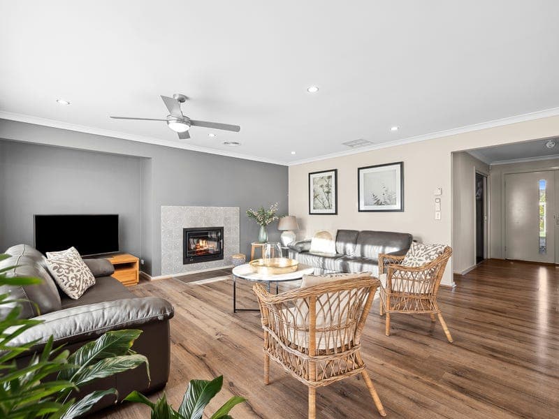 10 Rocky Lead Road, Rocklyn