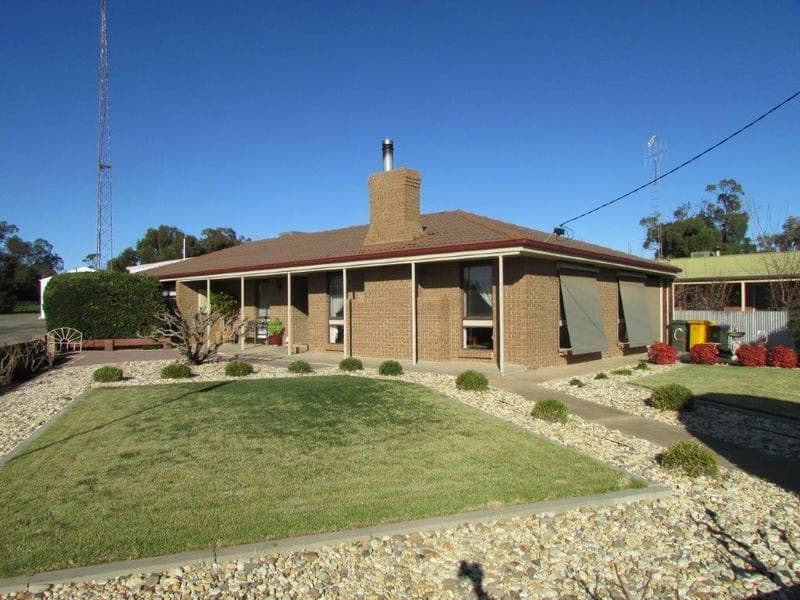 32 Byrne Street, Yaapeet