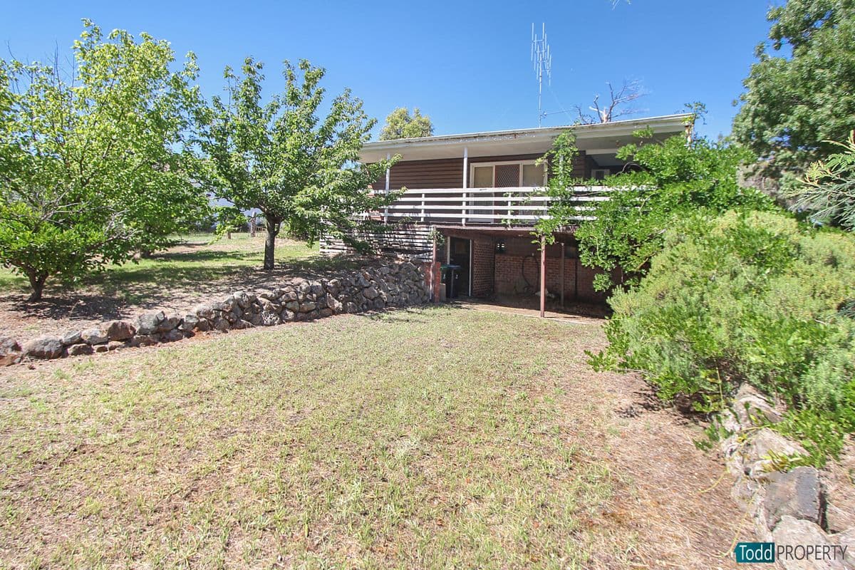 1 Ellis Road