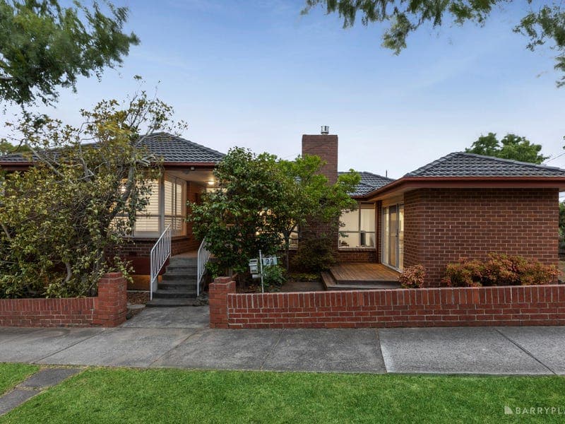 22 Morris Avenue, Mont Albert North