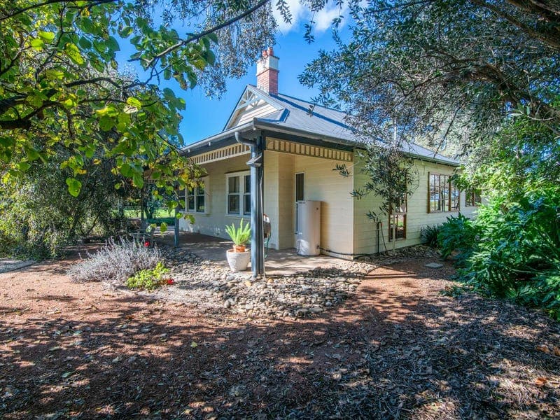 470 Ford Rd