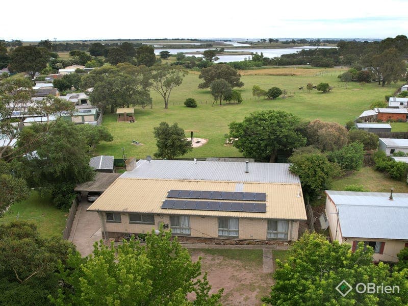 33 Nicholson-Sarsfield Road, Nicholson