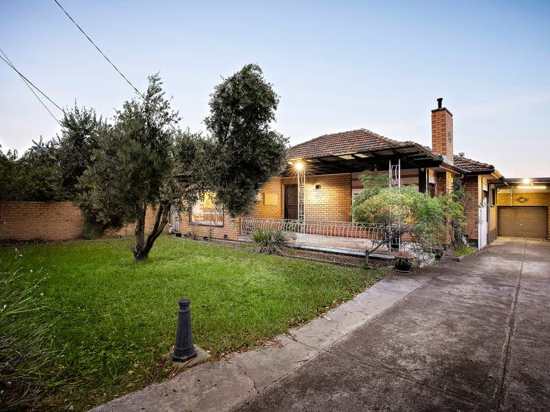 28 De Chene Parade, Coburg North